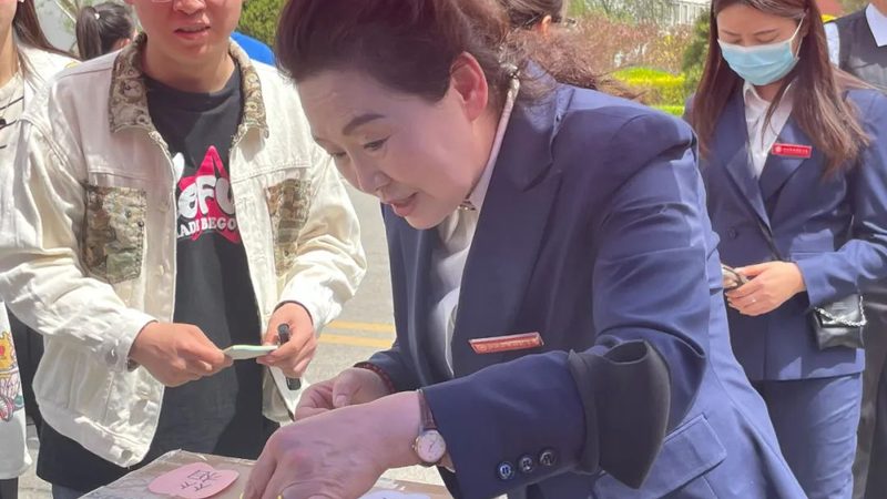 短视频制作费用包括剪辑吗？揭秘费用构成与关键要素