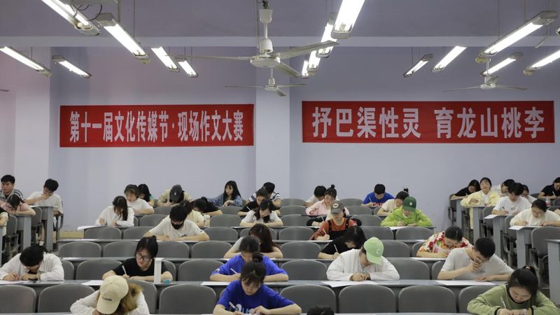 餐饮品牌策划公司合作注意事项：如何规避常见风险